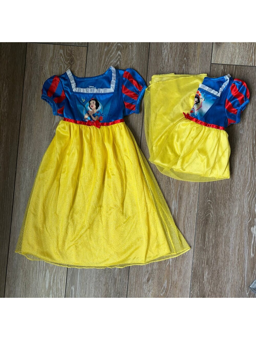 2t Snow White Nughtgown with another freebie